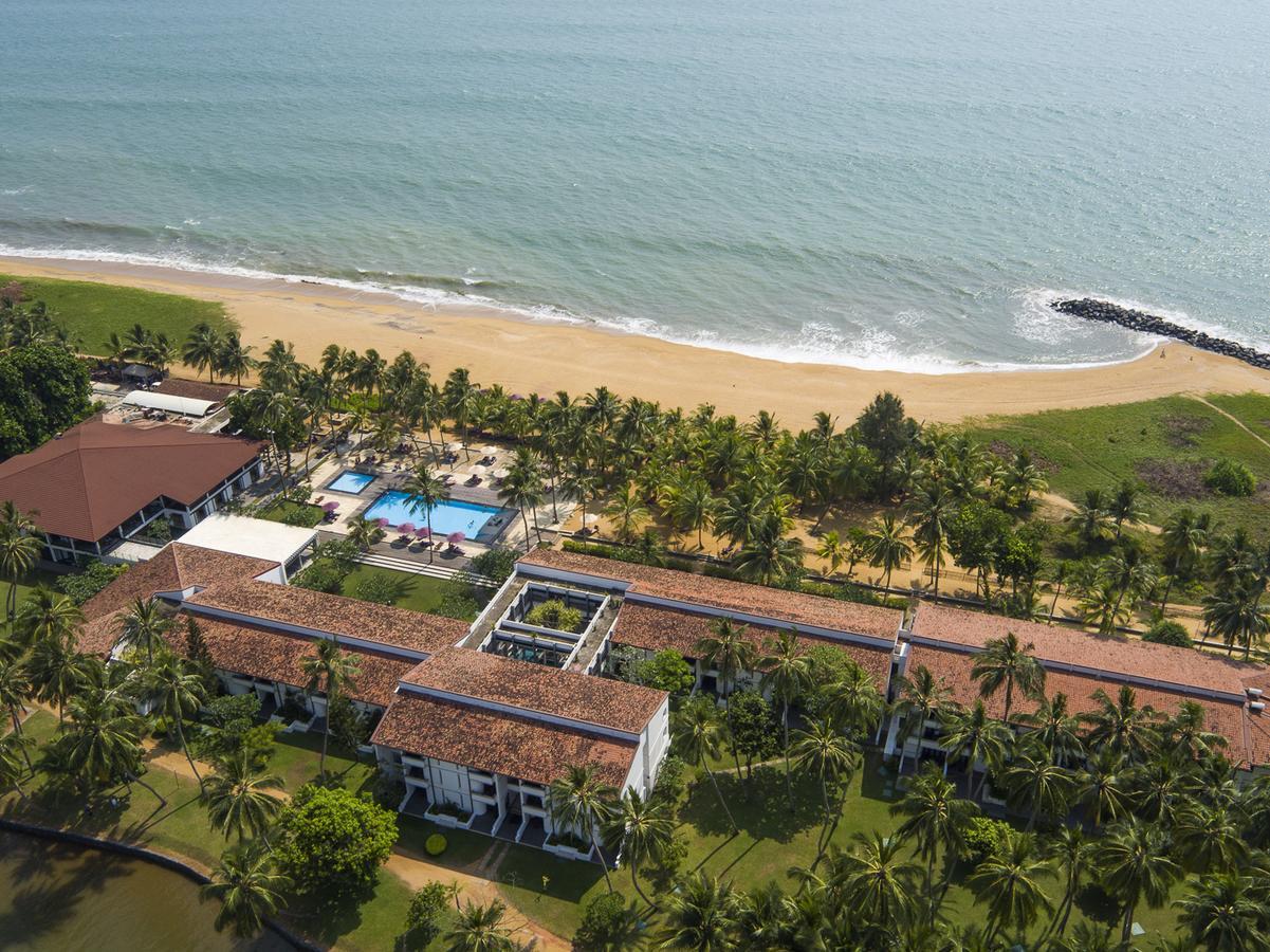 เอวานี กาลูตารา รีสอร์ต Hotel กาลูทารา ภายนอก รูปภาพ