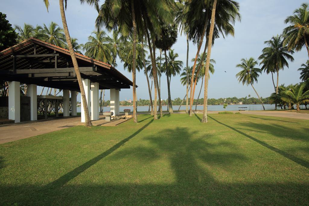 เอวานี กาลูตารา รีสอร์ต Hotel กาลูทารา ภายนอก รูปภาพ