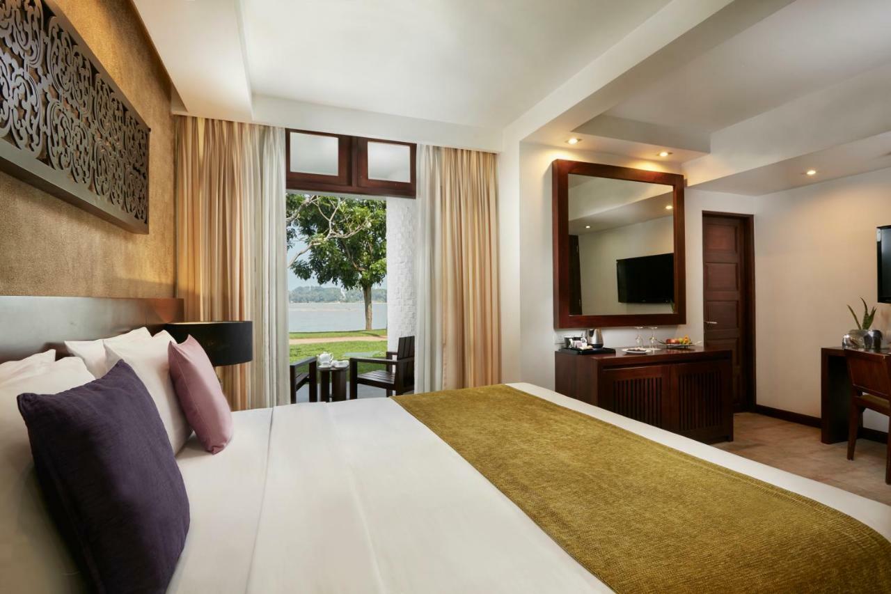 เอวานี กาลูตารา รีสอร์ต Hotel กาลูทารา ภายนอก รูปภาพ
